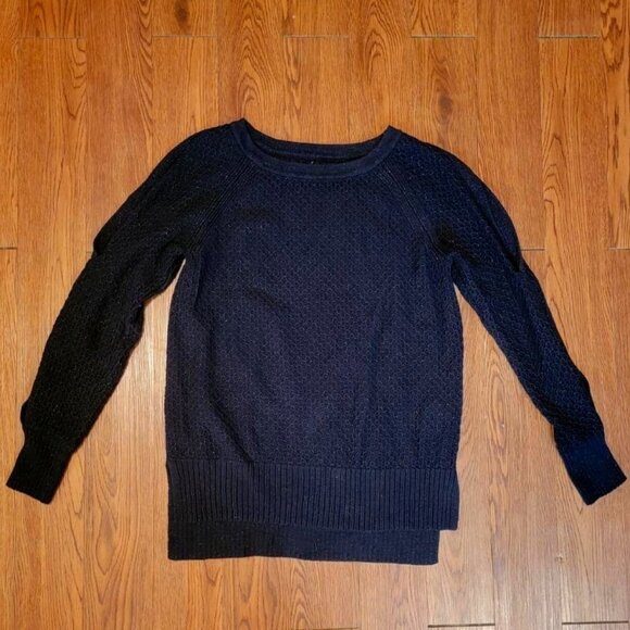 Shimmer Split Sleeve Sweater - Medium - Picture 2 of 3